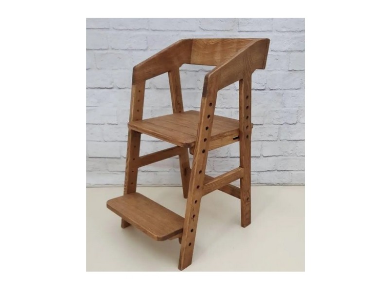 Growing chair made of ash wood